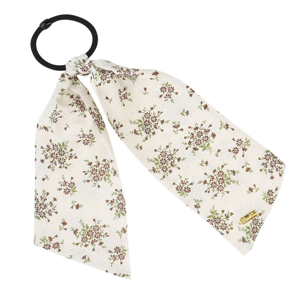 Dainty Floral Pony Holder